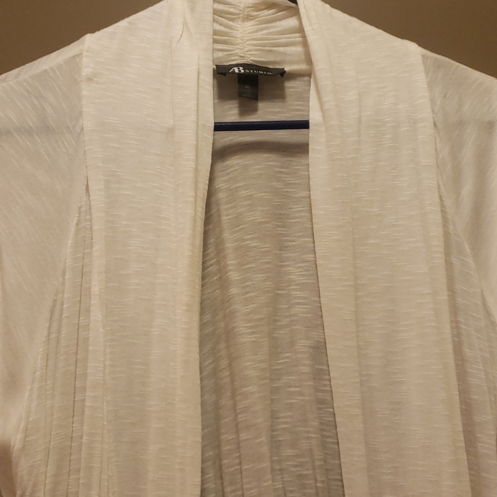 Cardigan - Picture 2 of 2
